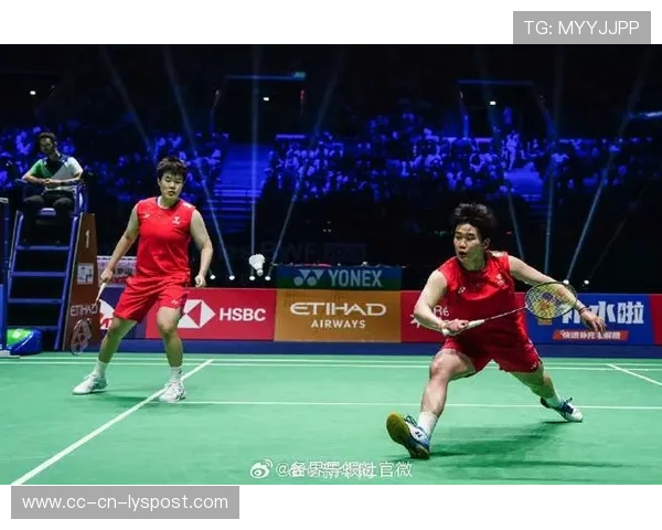 刘圣书女双组合蝉联年度最佳，展现卓越风采