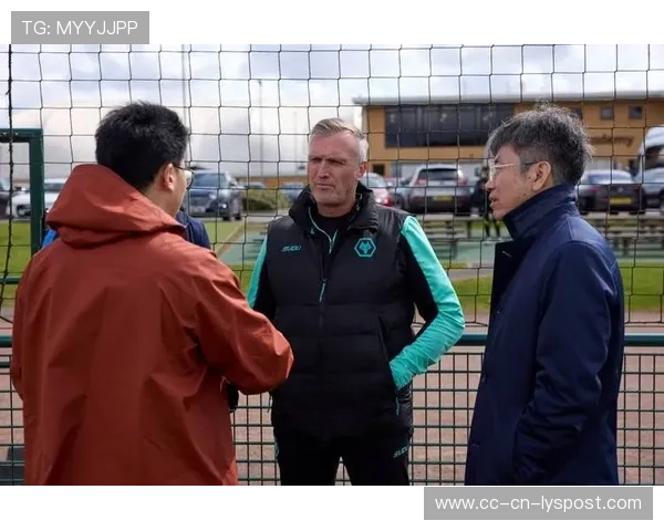 热刺与高校合作打造职业化教练培训项目：开启中国足球新篇章